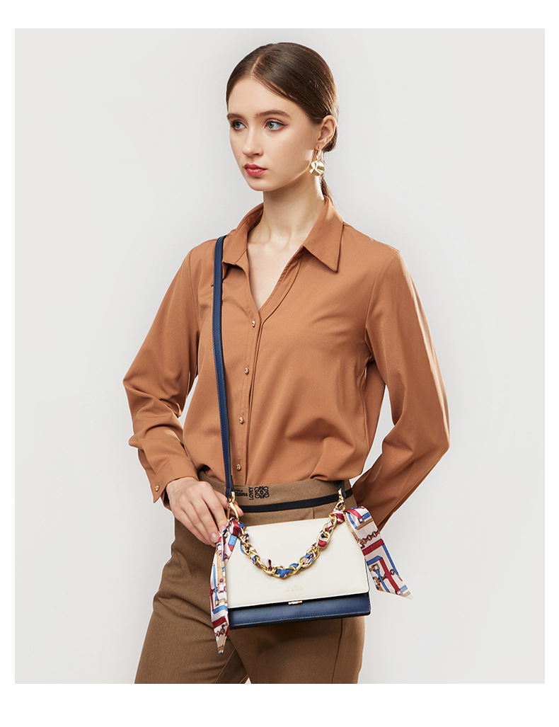 Womens Classic Chain Strap Crossbody Small Square Handbag with Contrast Color